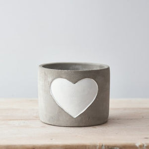 Cement Pot White Heart, 11cm